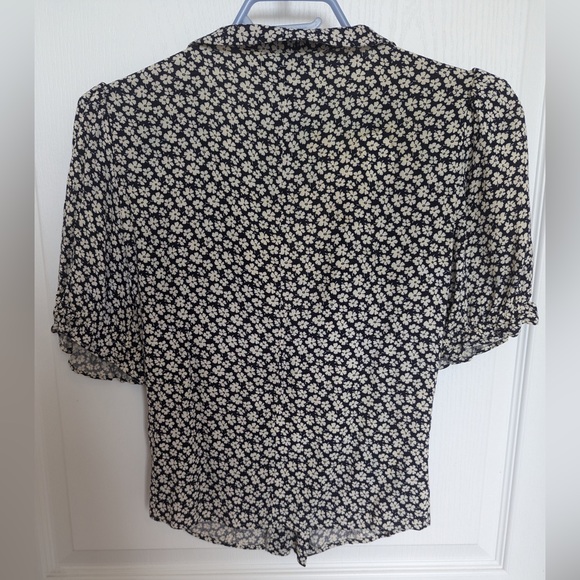 Reformation Deville Top in Blue & White. Size 6. - Picture 4 of 5